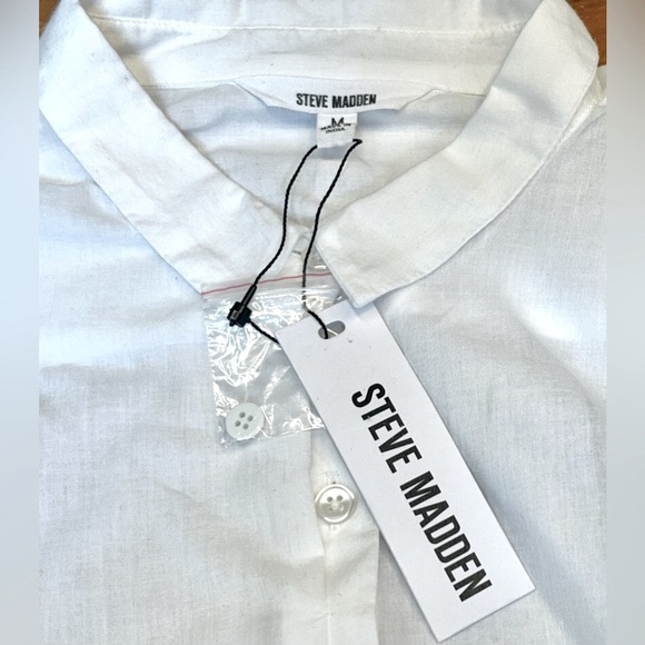 NWT Revolve X Steve Madden White Button Front Kiralin Top with Short Sleeves, M - Picture 10 of 14